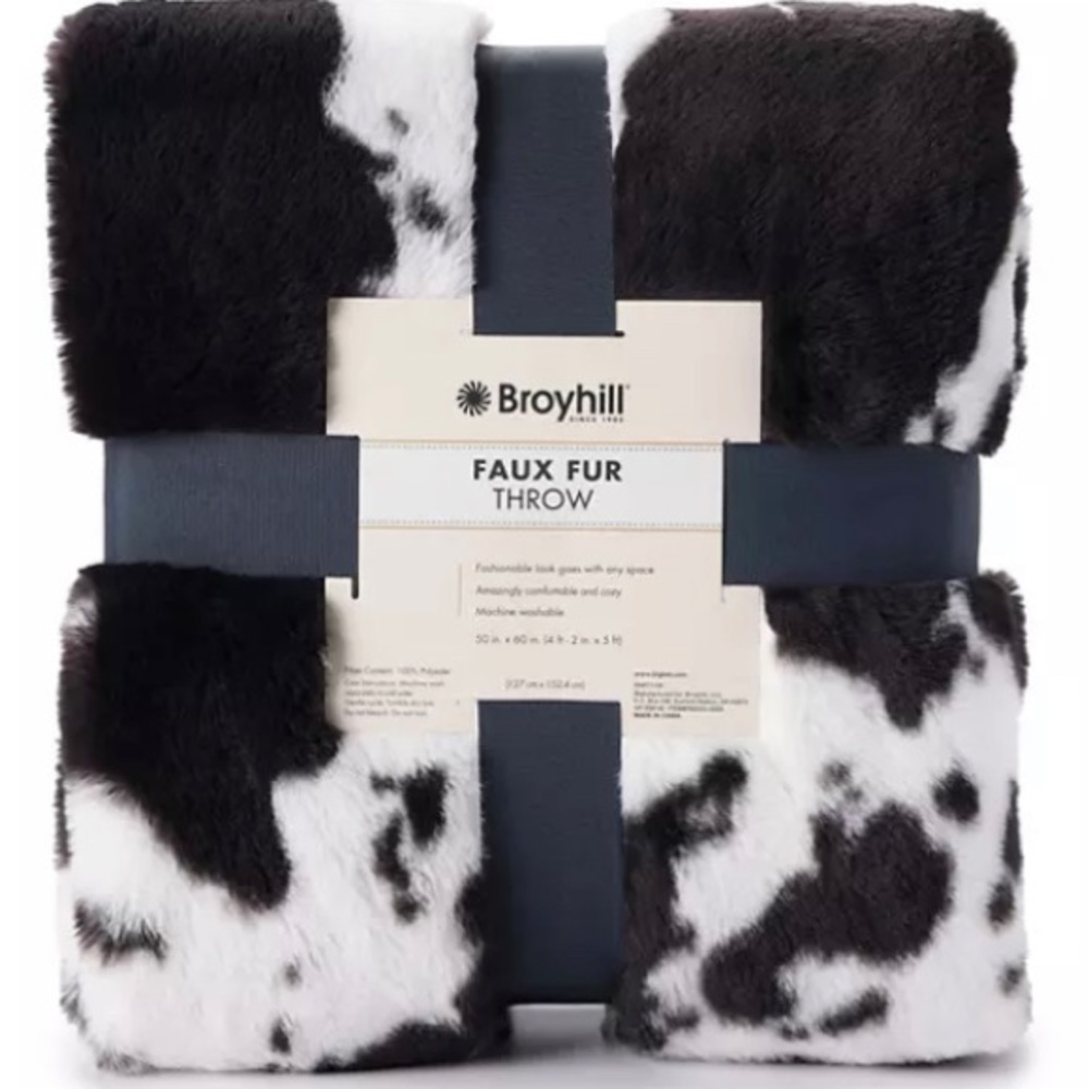 This is a soft plush throw blanket cow print (I also have cheeta print)